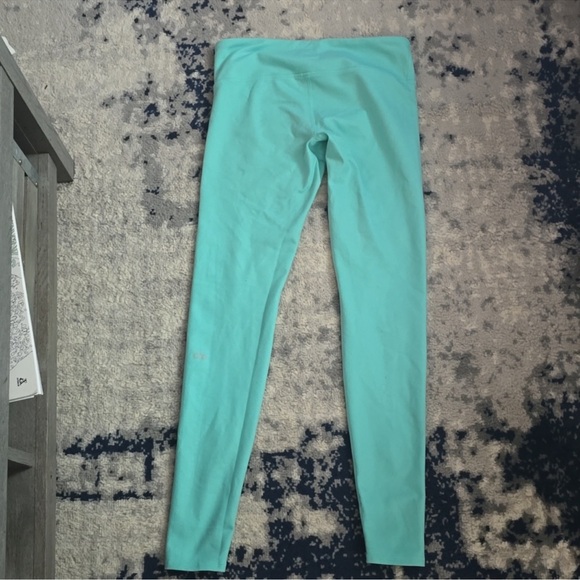 Alo Yoga leggings seafoam green Small - Picture 3 of 5